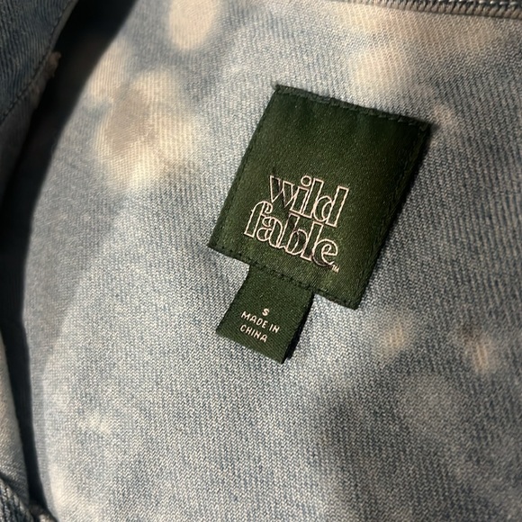 Artistic Wolf painted denim crop jacket - Picture 3 of 7